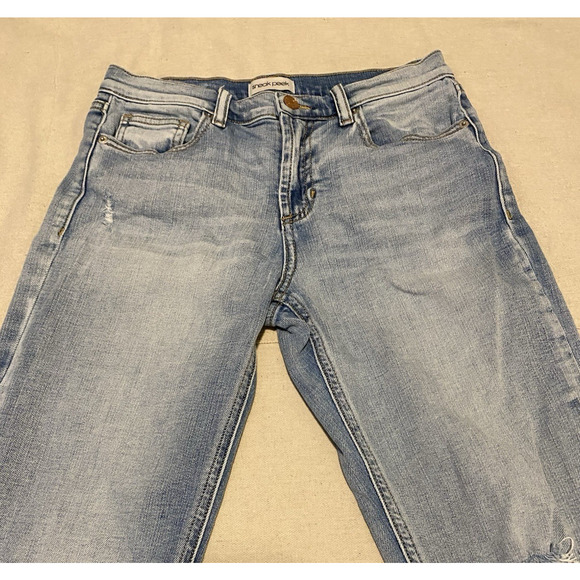 Sneek Peek Jeans Womens Size 26 Light Wash Denim Destoyed Destressed Jeans - Picture 4 of 13